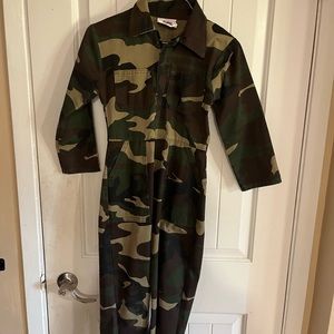 Camo coveralls excellent condition